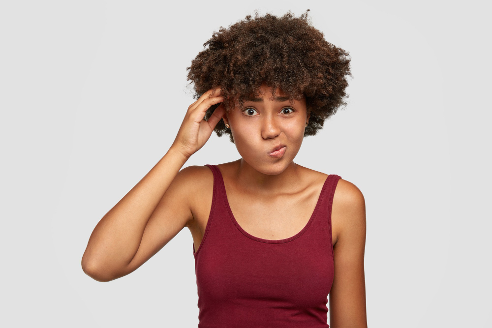 Itchy Scalp: 5 Tips to Stop Itching Type 4 Hair